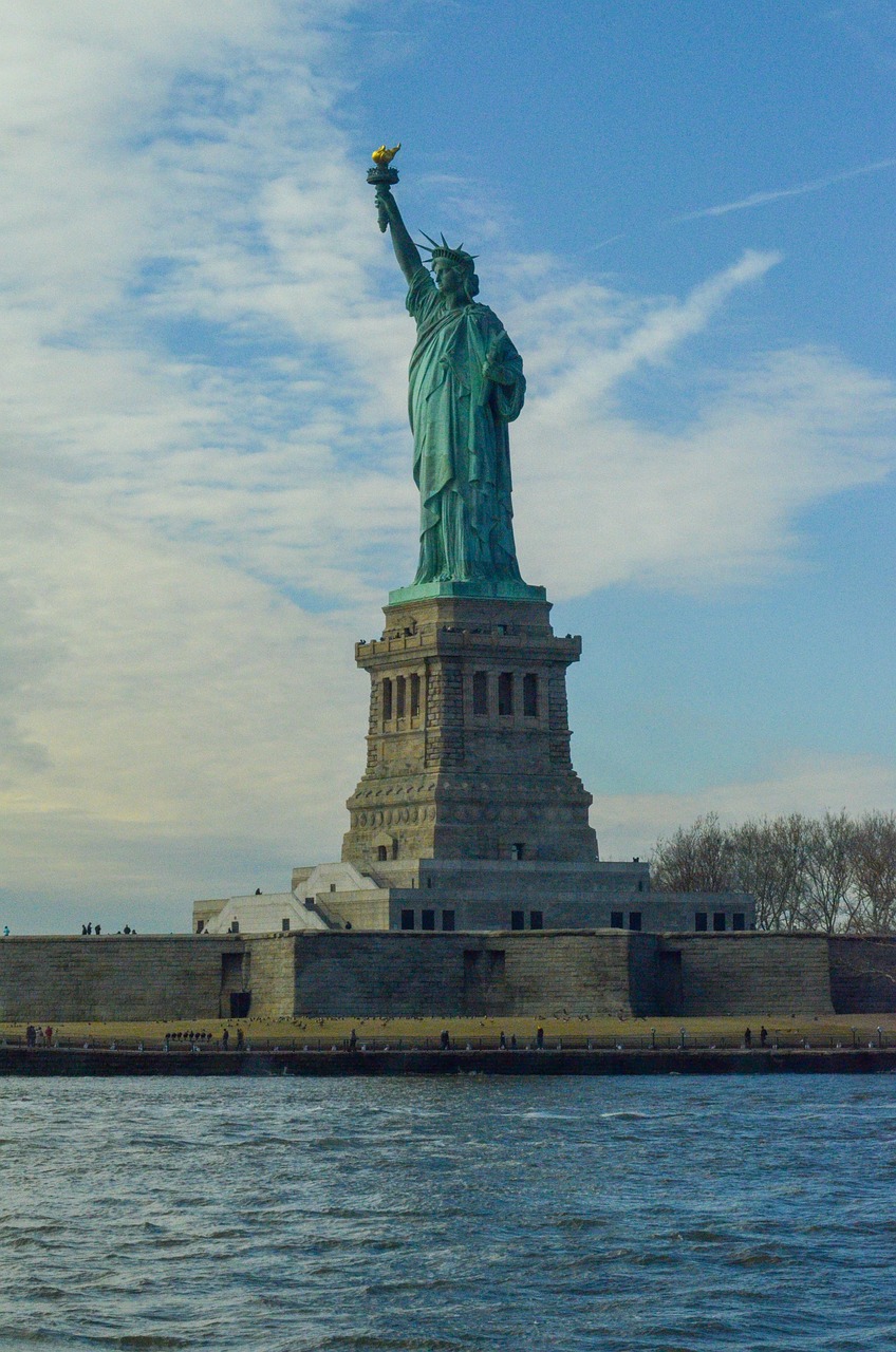 statue, liberty, usa, america, monument, freedom, landmark, nyc, city, immigration, manhattan, nature, symbol, torch, architecture, attraction, independence, sky